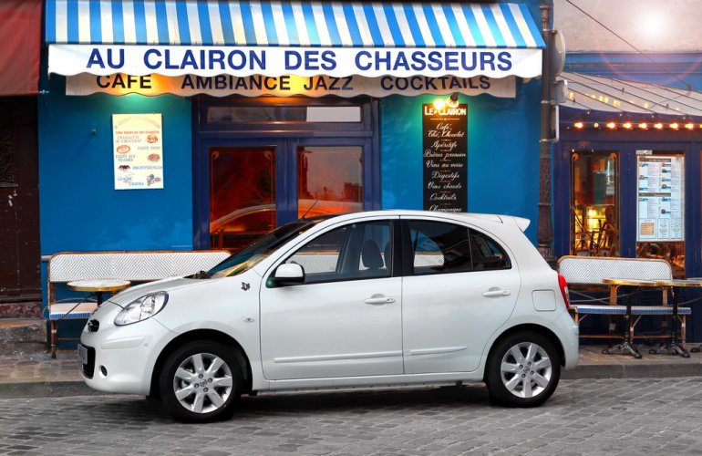 Nissan Micra Lolita Lempicka Pearl edition side