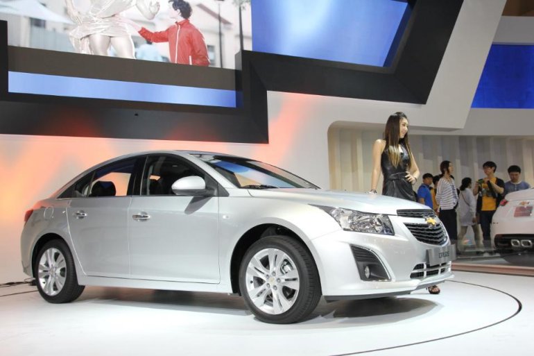 Chevrolet Cruze facelift showcased at the Busan Auto Show