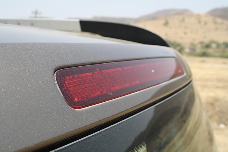 Skoda Yeti braking lights