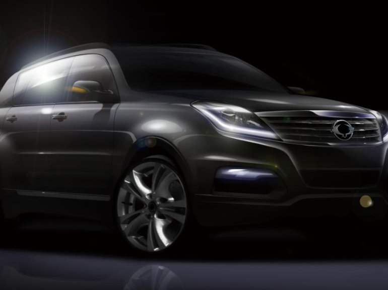 Ssangyong Rexton facelift front three quarters
