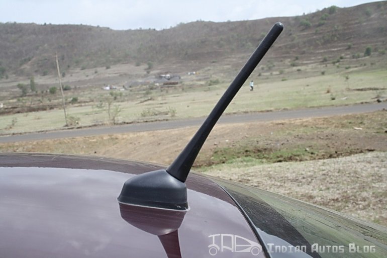2012 Honda City radio antenna