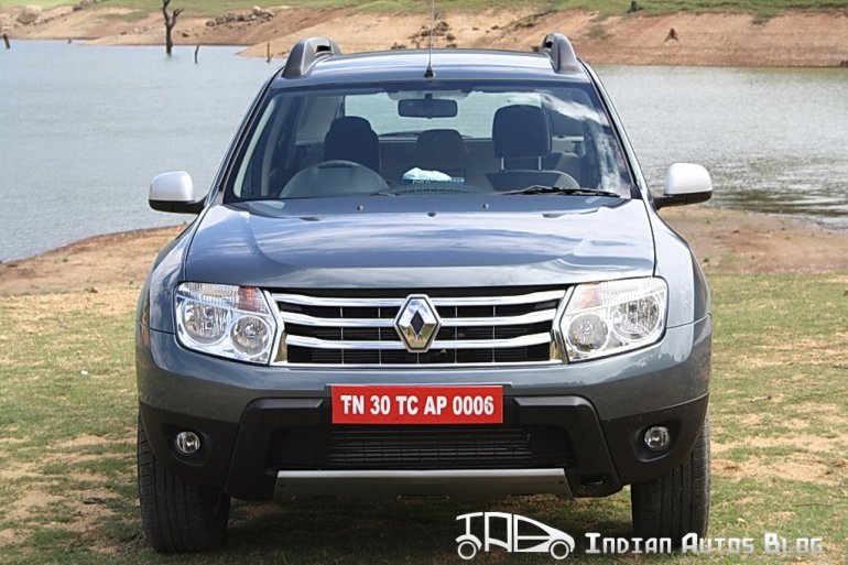 Renault Duster front