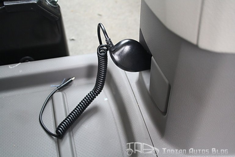 Nissan Evalia charging point