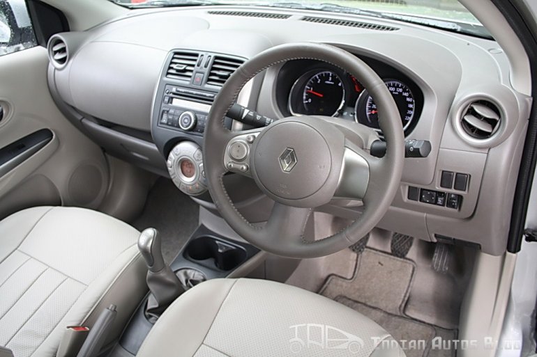 Renault Scala interiors
