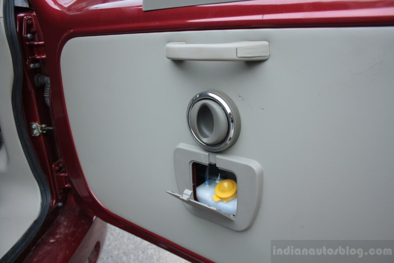 Mahindra Quanto rear door grip, release and washer tank