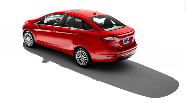 2013 Ford Fiesta sedan facelift rear three quarters