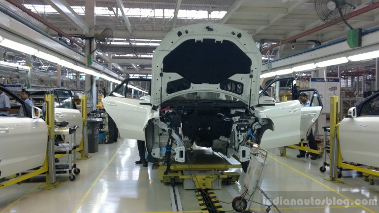 Mercedes ML250 CDI local assembly in Chakan