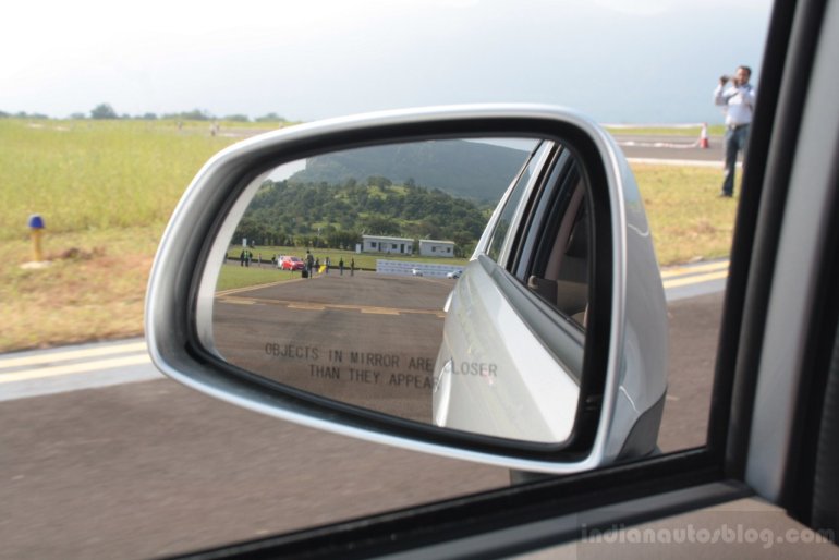 Chevrolet Sail U-VA mirror