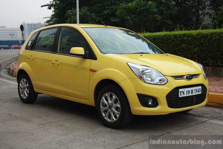 Ford Figo Facelift front left three quarter