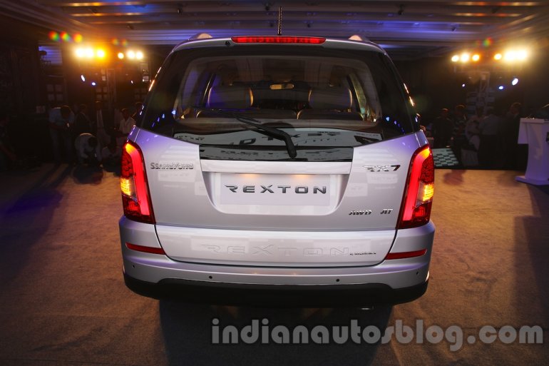 Ssaongyong Rexton rear