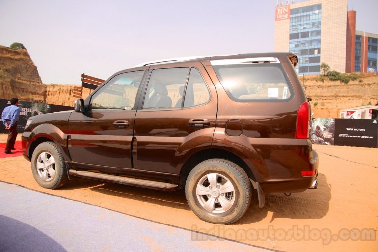 Tata Safari Storme rear three quarters