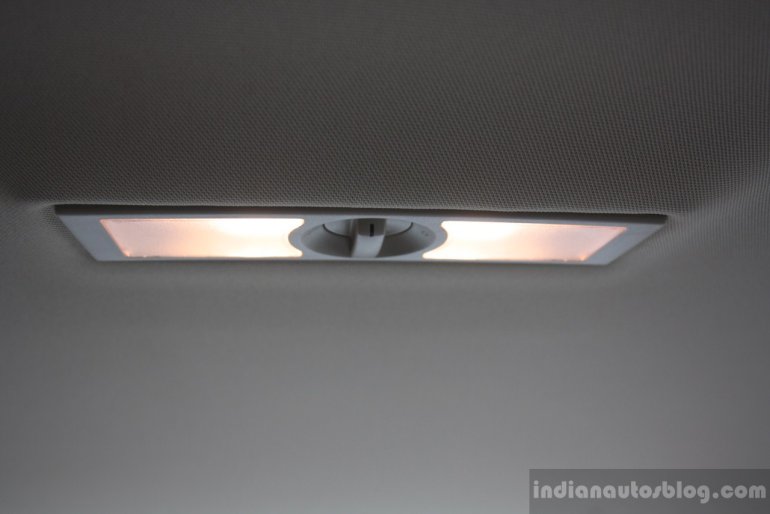 VW Jetta TSI reading lamps