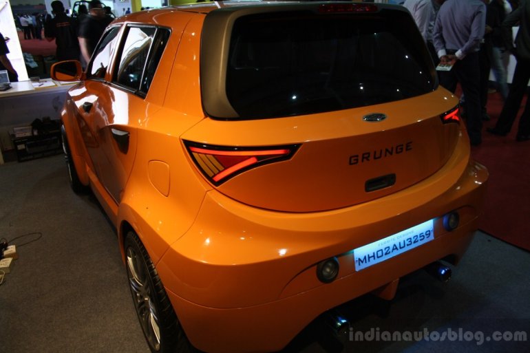 Ferrite Motors Suzuki Swift Grunge tail light