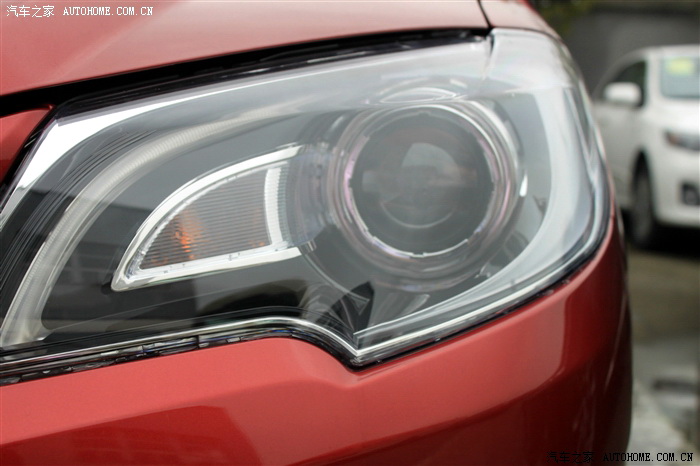 2013 Toyota Corolla EX headlight