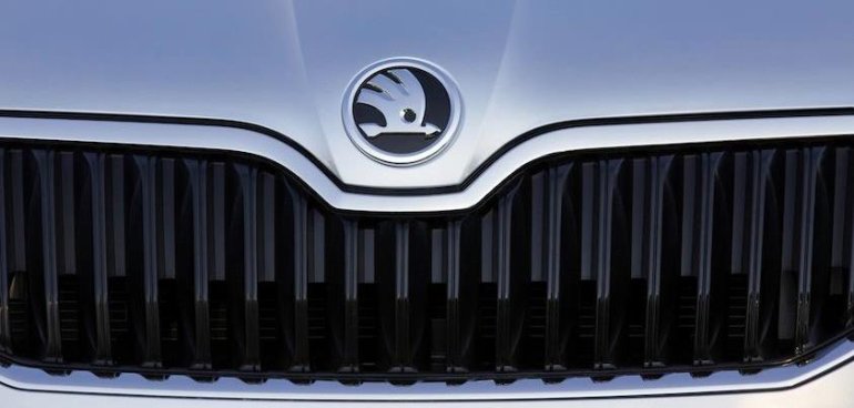2013 Skoda Octavia front grill teaser