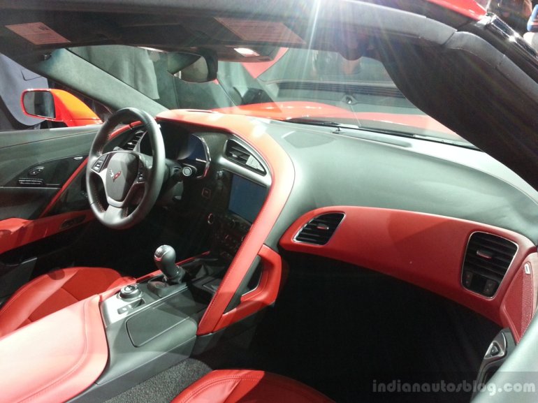 2014 Chevrolet Corvette live image dashboard
