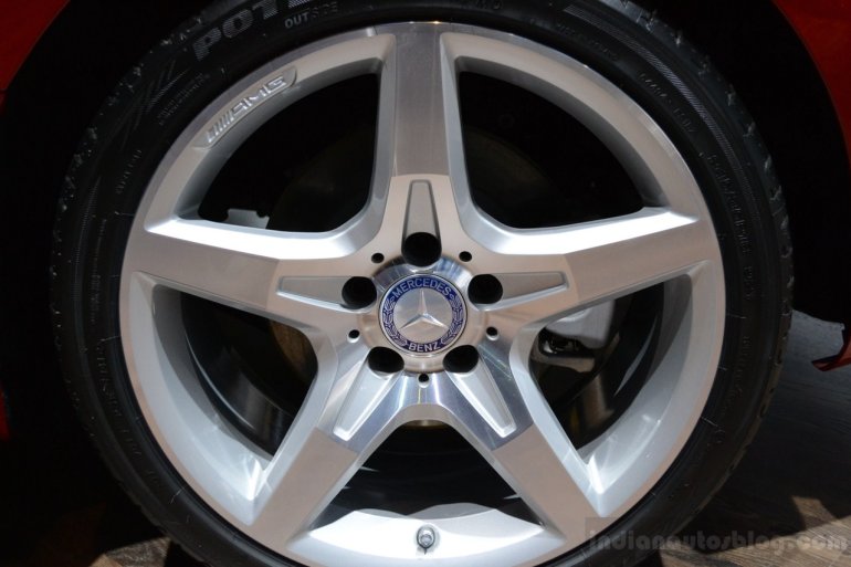 2014 Mercedes E Class from NAIAS 2013 (5)