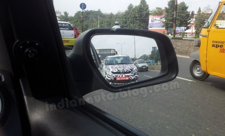 Mahindra Verito CS sub-4m front