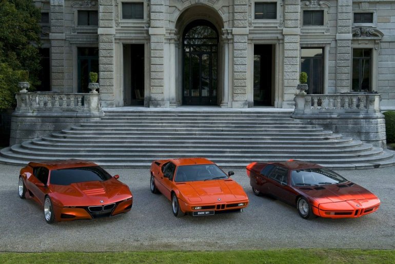 BMW M1 Homage Concept next to the BMW M1