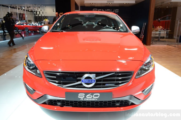 Volvo Displays R-Design Versions Of S60, V60 And XC60