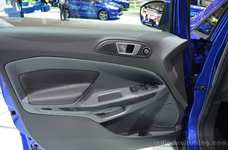 Ford EcoSport Geneva Motor Show boot space