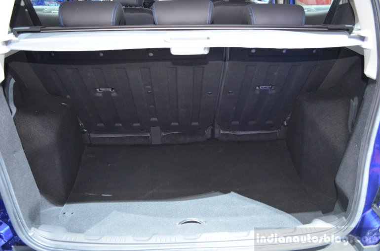 Ford EcoSport Geneva Motoacer Show boot space