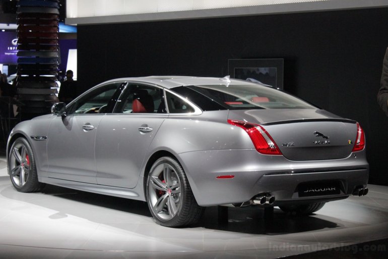 Jaguar XJR rear three quarter left