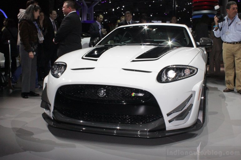 Jaguar XKR-S GT front