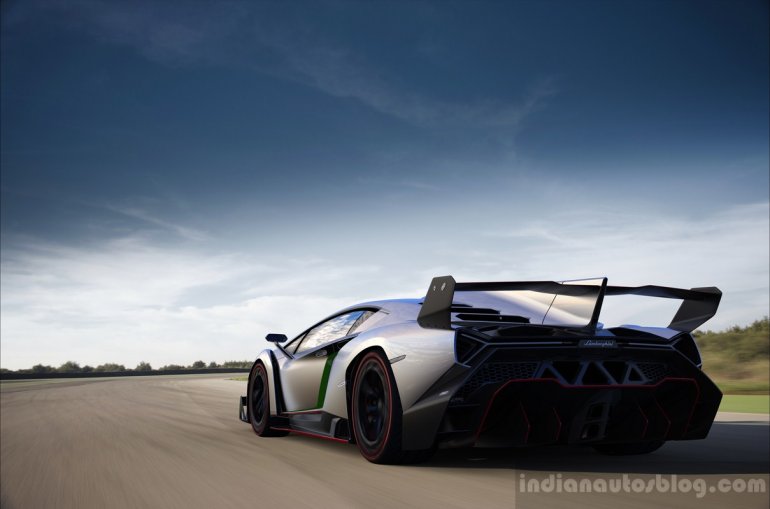 Lamborghini Veneno LP 750-4 rear