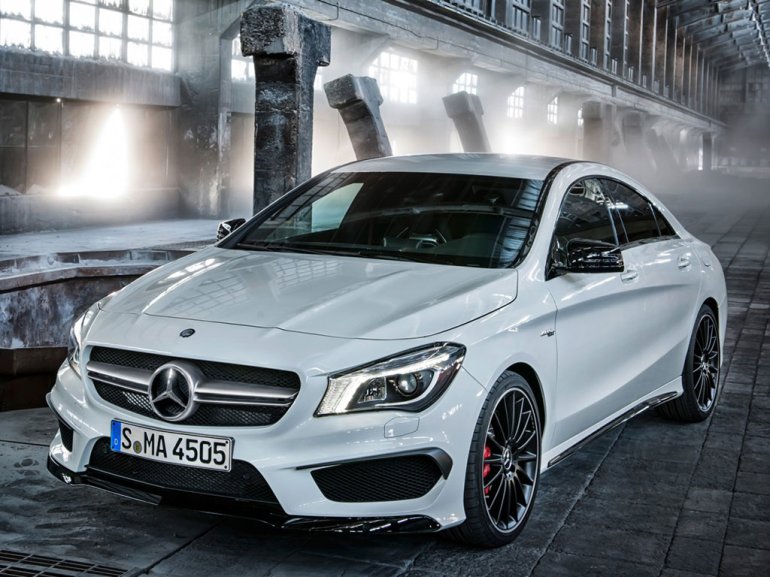Mercedes CLA 45 AMG front left quarter