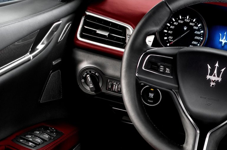 2014 Maserati Ghibli aircon vent