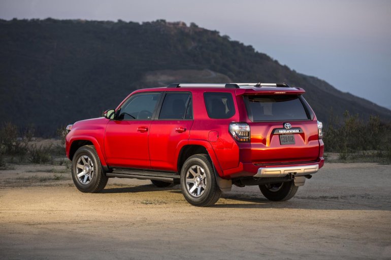 2014 Toyota 4Runner rear