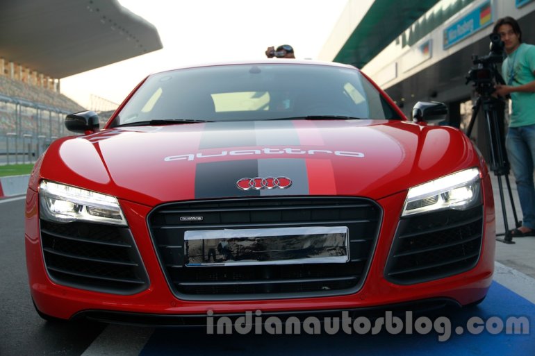 Audi R8 V10 Plus front
