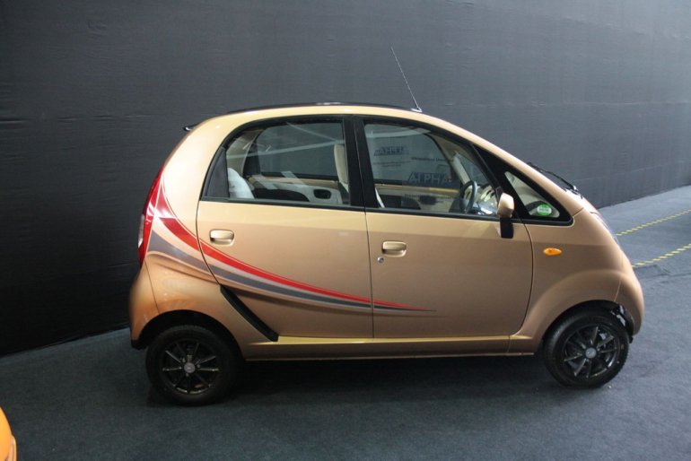 2013 Tata Nano Alpha bodykit side