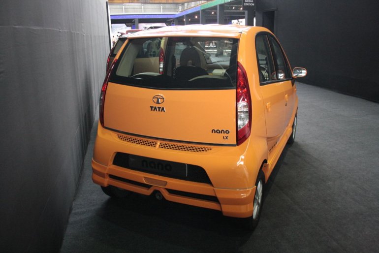 2013 Tata Nano Jet bodykit rear