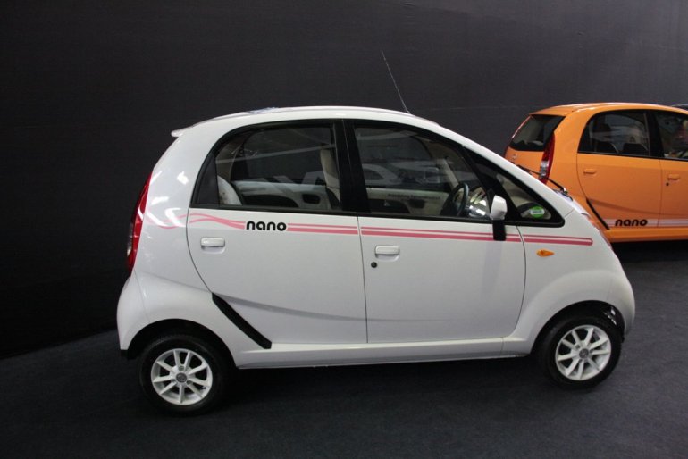 2013 Tata Nano Peach bodykit side