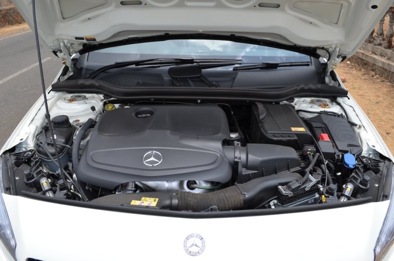 Mercedes A Class A180 engine