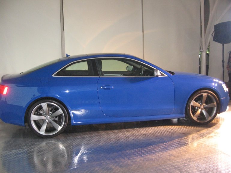 Audi RS5 Coupe facelift side