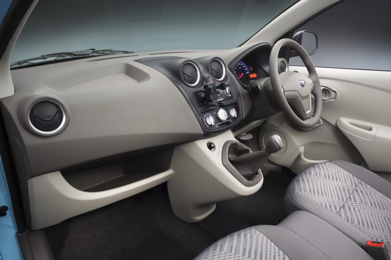 Datsun Go interior video shows boot space, dashboard, seats