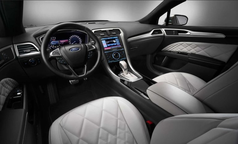 Interior of the Ford Mondeo Vignale Concept