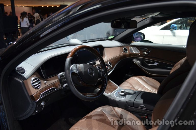 Interior of the Mercedes S Class INTELLIGENT DRIVE