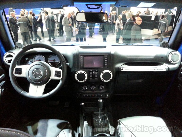 Jeep Wrangler Polar special edition dashboard