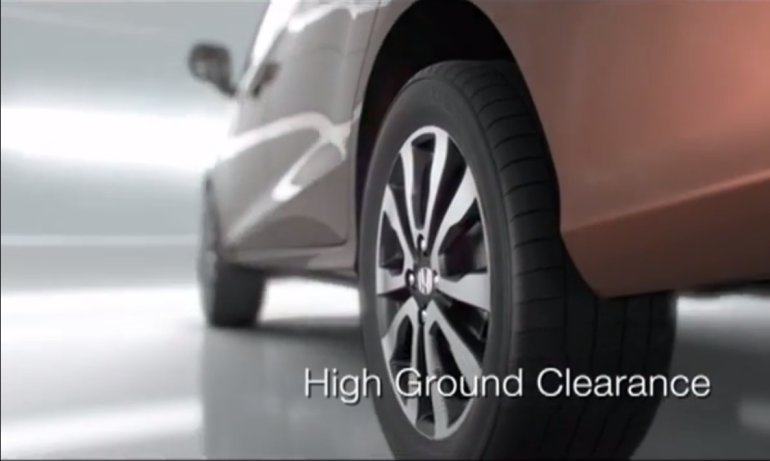 Honda Mobilio ground clearance