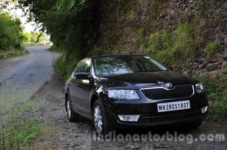 Skoda Octavia front view