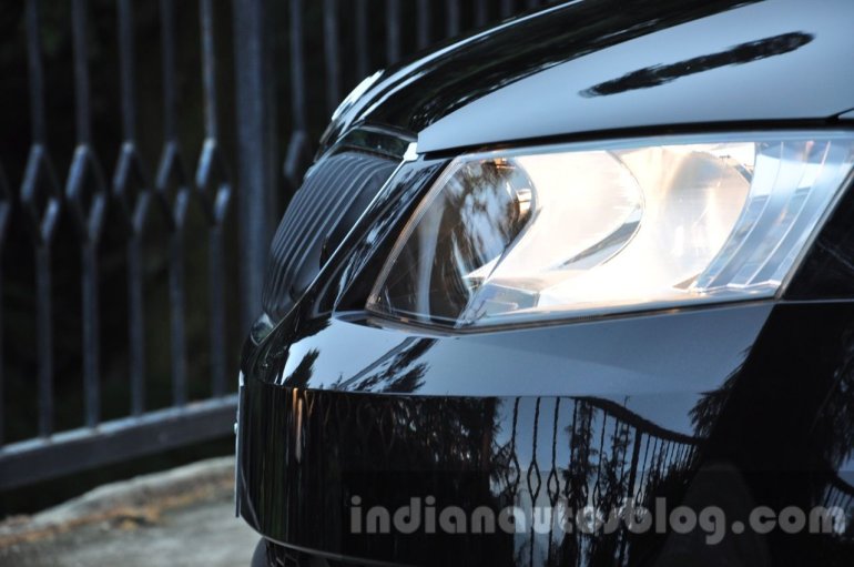 Skoda Octavia headlamp