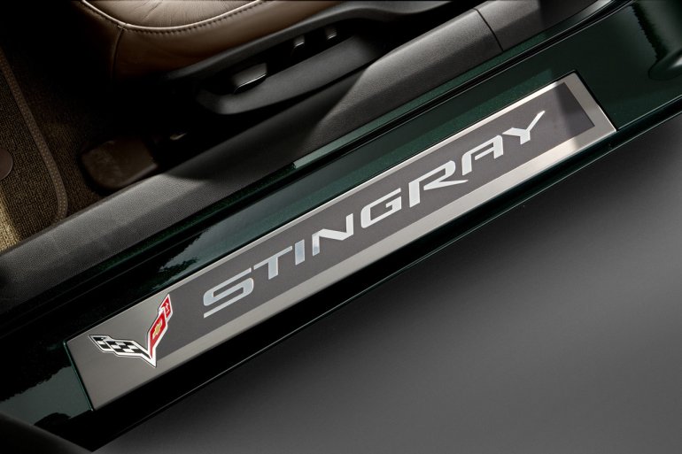 2014 Corvette Stingray Premiere Edition Convertible door sill