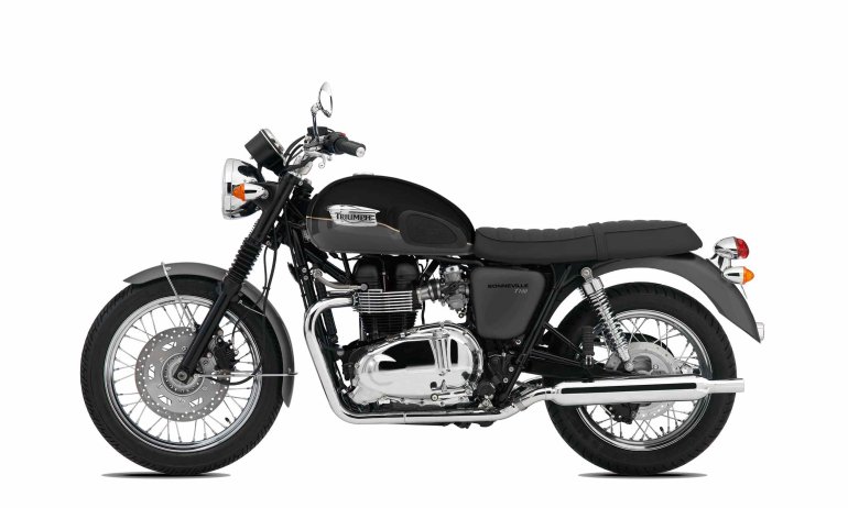 Triumph Bonneville T100 studio