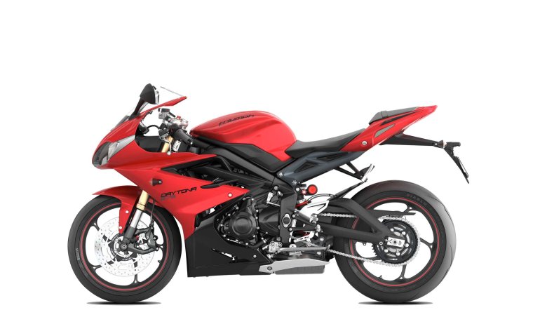 Triumph Daytona 675R studio