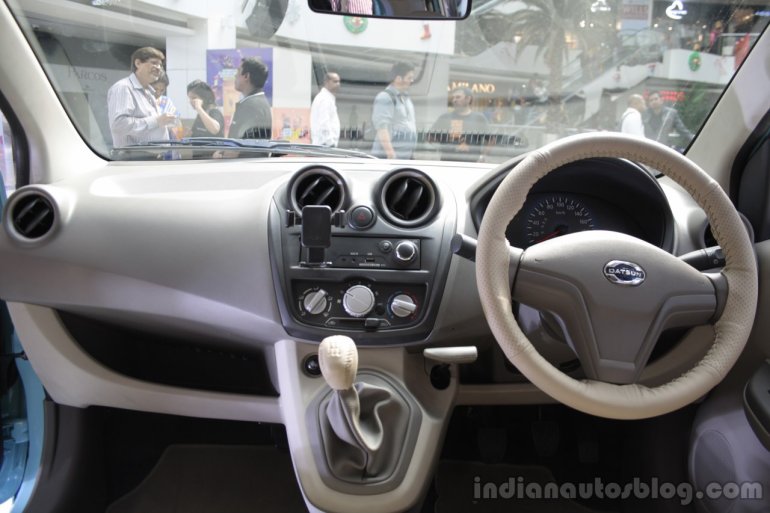 Datsun Go dashboard from Mumbai roadshow