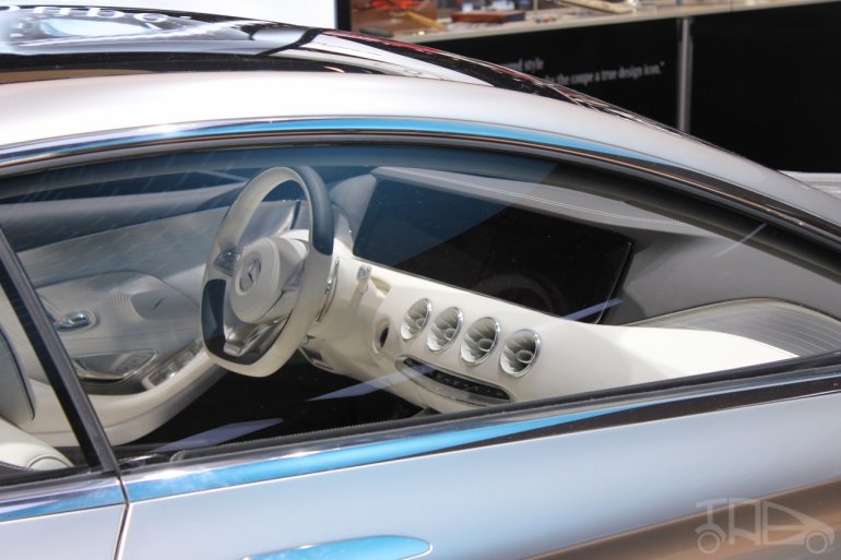 Mercedes-Benz Concept S-Class Coupe cockpit at NAIAS 2014